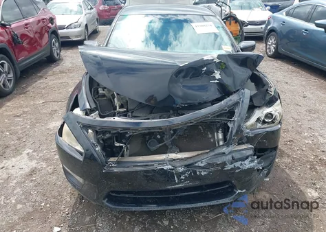 2015 Nissan Altima 2.5/2.5 S/2.5 Sl/2.5 Sv из США, поврежденный, VIN 1N4AL3AP3FC463627